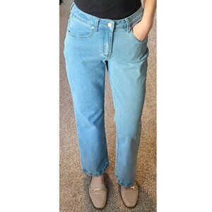 Mid Waisted Straight Leg Jeans